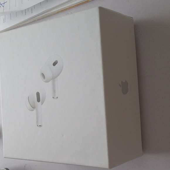 apple airpods pro 2 nd generation - Picture 6 of 10